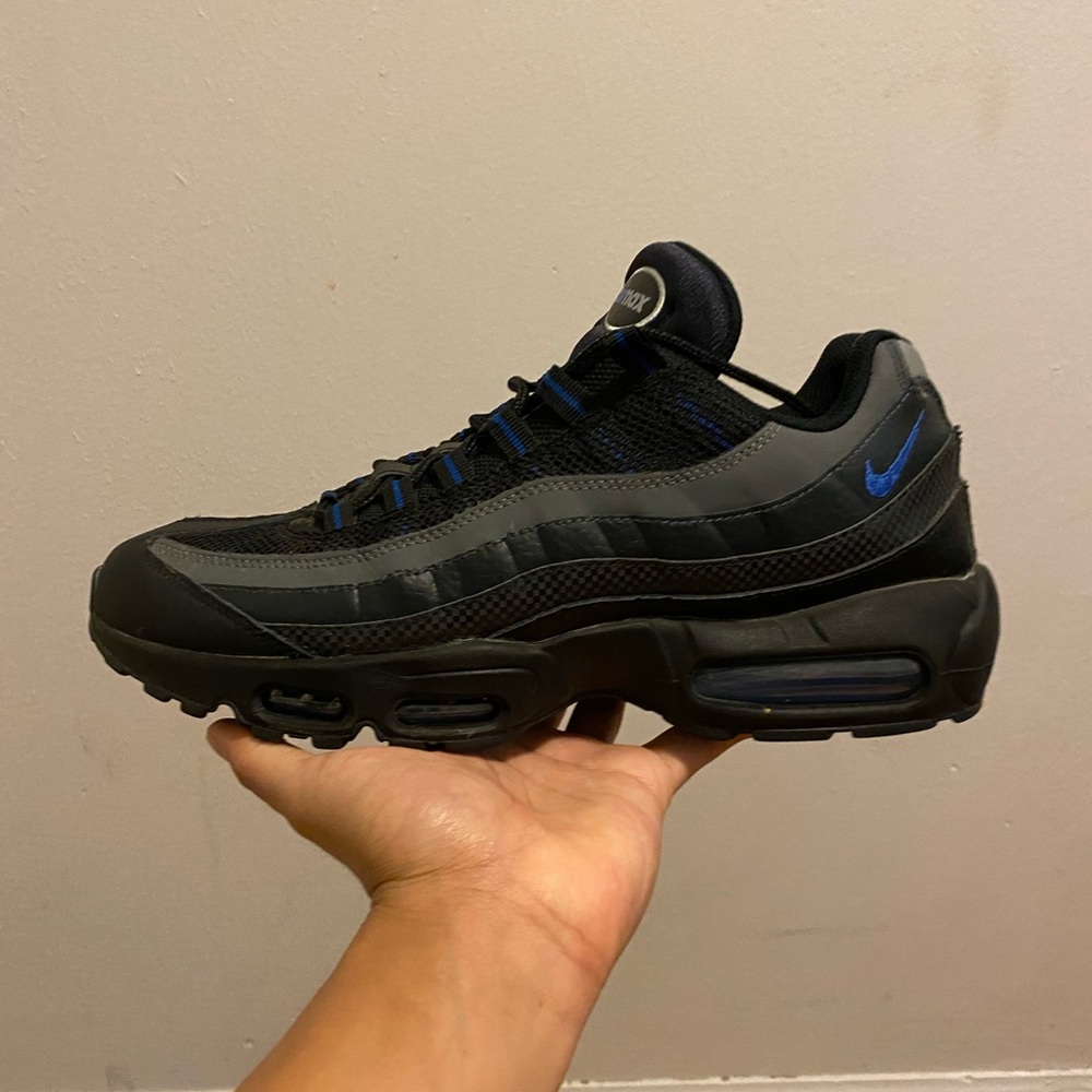 Airmax 95 essential Black Game Royal
